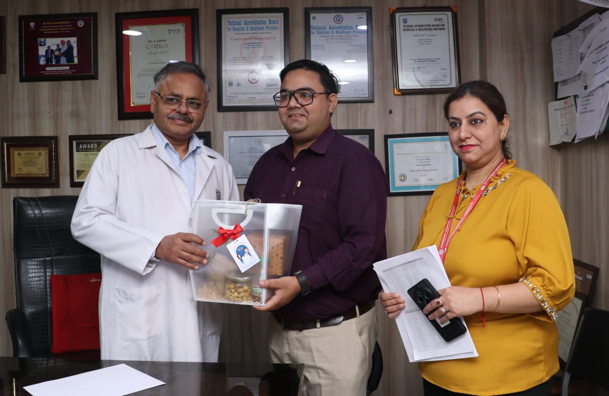 Amandeep Group Of Hospitals ਅਤੇ ਉਹਨਾਂ ਦੇ ਭਾਈਵਾਲ, ਉਜਾਲਾ ਸਿਗਨਸ ਨੇ ਰਾਸ਼ਟਰੀ ਡਾਕਟਰ ਦਿਵਸ ‘ਤੇ ਆਪਣੇ ਡਾਕਟਰਾਂ ਨੂੰ ਸਨਮਾਨਿਤ ਕੀਤਾ