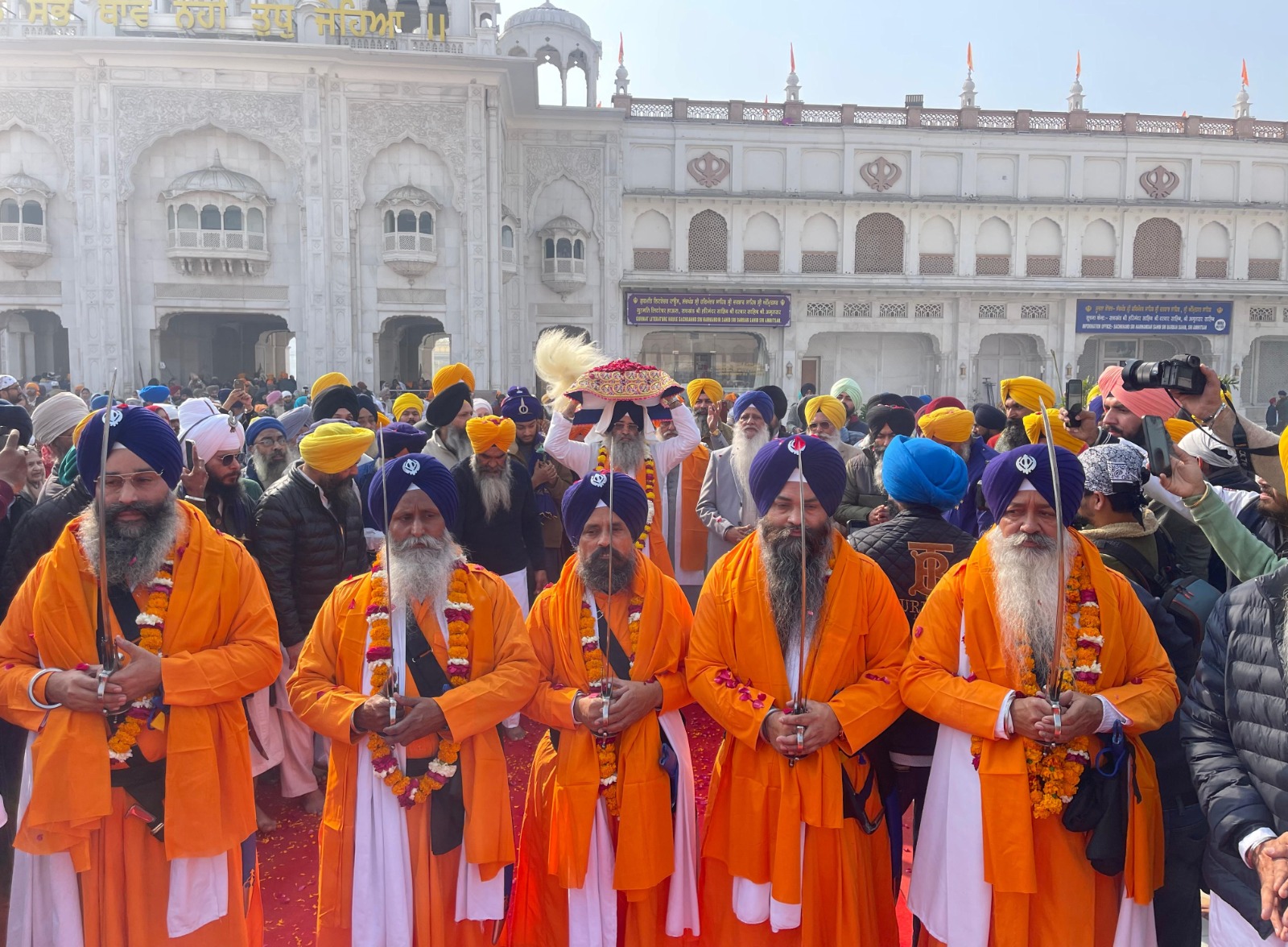 ਸ੍ਰੀ ਗੁਰੂ ਗੋਬਿੰਦ ਸਿੰਘ ਜੀ ਦੇ ਪ੍ਰਕਾਸ਼ ਦਿਹਾੜੇ ਸਬੰਧੀ ਸ੍ਰੀ ਅਕਾਲ ਤਖ਼ਤ ਸਾਹਿਬ ਤੋਂ ਸਜਾਇਆ ਨਗਰ ਕੀਰਤਨ