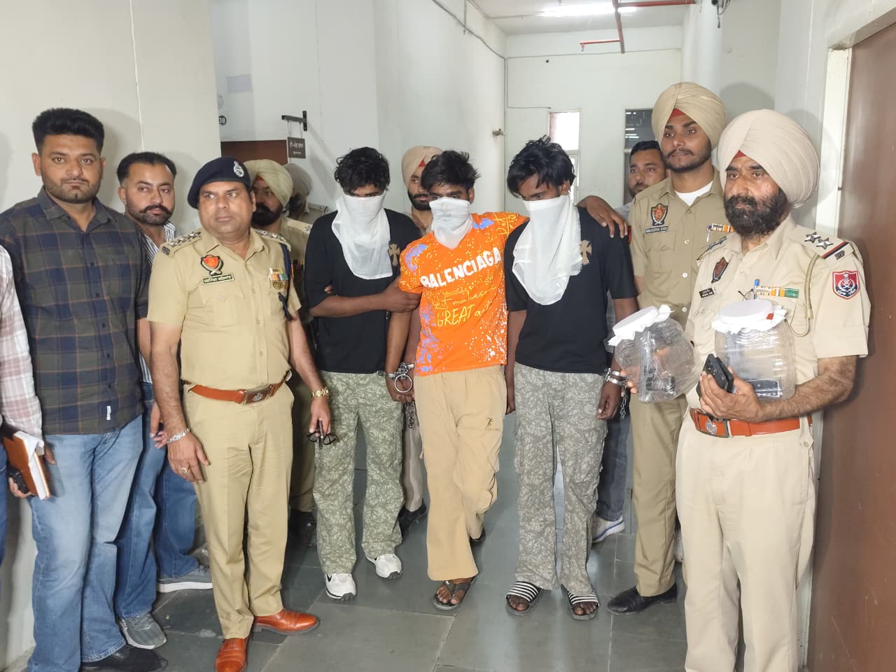 ISI ਨਾਲ ਮਿਲ ਕੇ ਪੰਜਾਬ ਦੇ ਥਾਣਿਆਂ ਤੇ ਹਮਲਾ ਕਰਨ ਵਾਲੇ ਨੌਜਵਾਨ ਕਾਬੂ , SSP ਨੇ ਸਬੂਤਾਂ ਸਮੇਤ ਕੀਤਾ ਵੱਡਾ ਖੁਲਾਸਾ