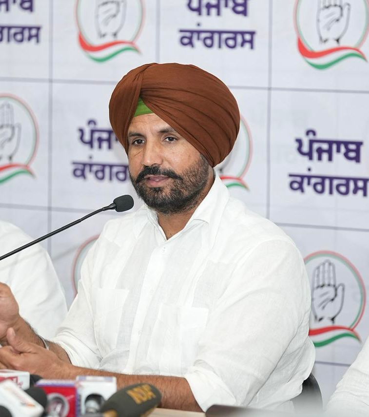 ਵੜਿੰਗ ਨੇ ਰਾਜਪੁਰਾ ਨੇੜੇ ਰੇਲਵੇ ਟਰੈਕ ‘ਤੇ ਹੋਏ ਬੰਬ ਧਮਾਕੇ ਦੀ ਕੀਤੀ ਨਿੰਦਾ