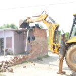 25ਵੀਂ demolition ਮੁਹਿੰਮ; ਗੇਟ ਹਕੀਮਾ, ਅੰਮ੍ਰਿਤਸਰ ਵਿਖੇ ਨਸ਼ਾ ਤਸਕਰ ਦੀ ਜਾਇਦਾਦ ਨੂੰ ਢਾਯਾ