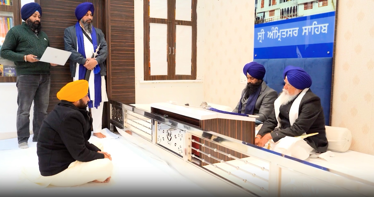 ਵੀਡੀਓ ਮਸਲੇ ਉੱਤੇ ਪੰਜਾਬ ਦੇ ਮੁੱਖ ਮੰਤਰੀ ਭਗਵੰਤ ਸਿੰਘ ਵੱਲੋਂ ਜਥੇਦਾਰ ਸ੍ਰੀ ਅਕਾਲ ਤਖ਼ਤ ਸਾਹਿਬ ਦੇ ਸਨਮੁਖ ਰੱਖਿਆ ਗਿਆ ਪੱਖ