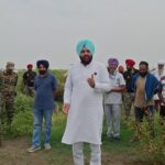 ਰਾਵੀ ਦੇ ਕਟਾਅ ਨਾਲ ਸਰਹੱਦੀ ਪਿੰਡ ਕੱਕੜ 'ਤੇ ਮੰਡਰਾਇਆ ਖ਼ਤਰਾ