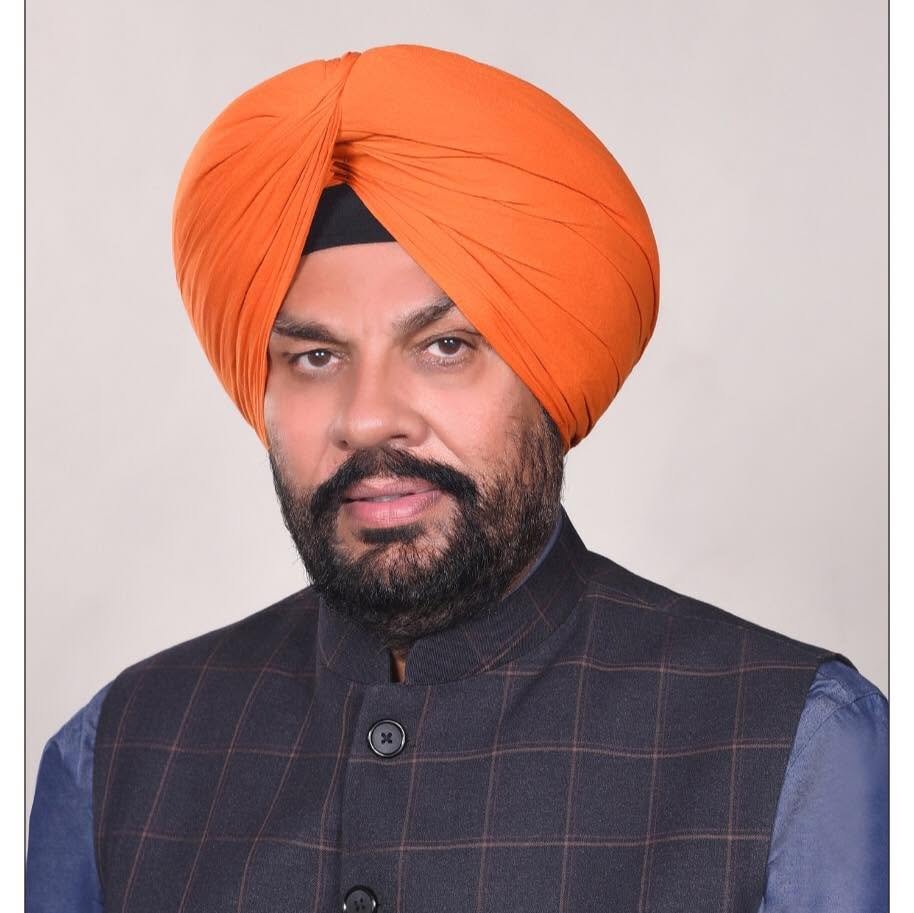 ਕੁਲਦੀਪ ਸਿੰਘ ਧਾਲੀਵਾਲ ਪੰਜਾਬ ਸਰਕਾਰ ਵੱਲੋਂ 10 ਲੱਖ ਨਵੇਂ ਰਾਸ਼ਨ ਕਾਰਡ ਜਾਰੀ ਕਰਨ ਦੇ ਫ਼ੈਸਲੇ ਬਾਰੇ ਜਾਣਕਾਰੀ