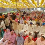 ਲੋਕ ਨਿਰਮਾਣ ਮੰਤਰੀ ਹਰਭਜਨ ਸਿੰਘ ETO ਮਹਿਤਾ ਦੇ ਡੇਰਾ ਰੱਖੇ ਸ਼ਾਹ ਵਿਖੇ ਲੋਕ ਮਿਲਣੀ ਦੌਰਾਨ ਨਵੀਂ ਪੰਚਾਇਤ ਬਣਾਉਣ ਦਾ ਐਲਾਨ ਕਰਦੇ ਹੋਏ