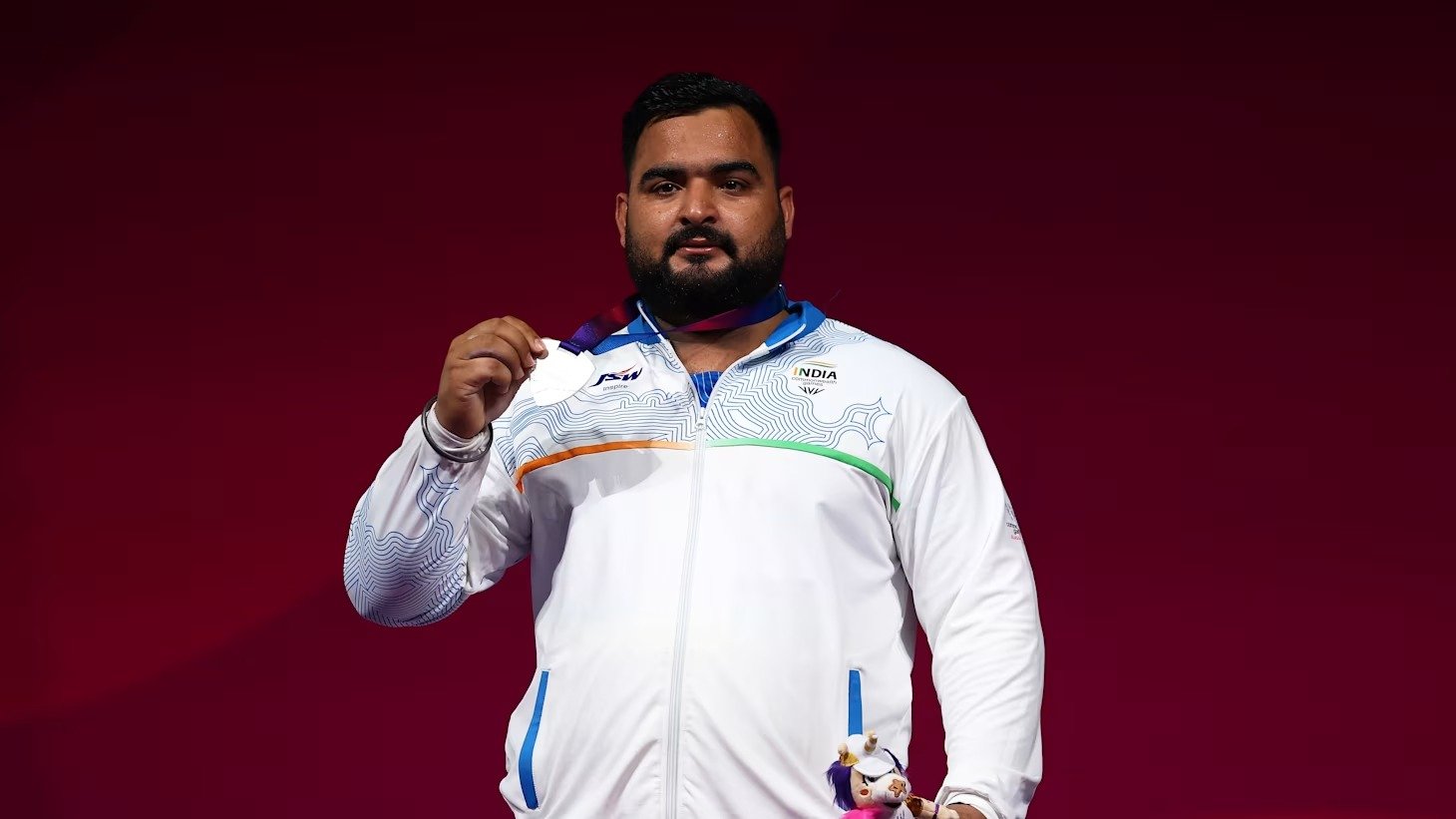Commonwealth Games ਵਿੱਚ ਚਾਂਦੀ ਦਾ ਤਗਮਾ ਜਿੱਤਣ ਤੋਂ ਬਾਅਦ ਅੰਮ੍ਰਿਤਸਰ ਦੇ ਵੇਟਲਿਫਟਰ ਲਵਪ੍ਰੀਤ ਸਿੰਘ ਦਾ ਸਨਮਾਨ