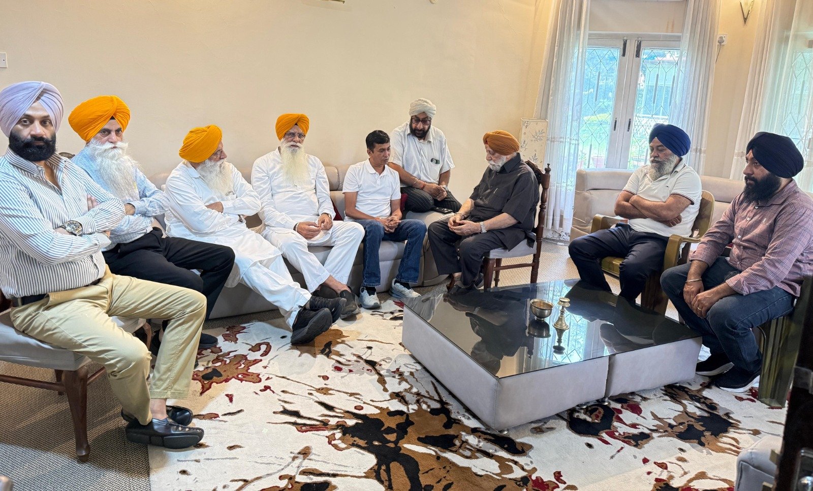 ਨੇਪਾਲ ਵਿੱਚ ਕੁਦਰਤੀ ਆਫ਼ਤ ਤੋਂ ਪ੍ਰਭਾਵਿਤ ਲੋਕਾਂ ਲਈ ਰਾਹਤ ਕਾਰਜਾਂ ਸਬੰਧੀ ਸ਼੍ਰੋਮਣੀ ਕਮੇਟੀ ਵਫ਼ਦ ਦੀ ਨੇਪਾਲ ਪ੍ਰਧਾਨ ਮੰਤਰੀ ਦਫ਼ਤਰ ਦੇ ਨੁਮਾਇੰਦਿਆਂ ਨਾਲ ਮੀਟਿੰਗ
