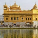 ਸ੍ਰੀ ਹਰਿਮੰਦਰ ਸਾਹਿਬ ਵਿਖੇ ਬੇਅਦਬੀ ਦੇ ਮਾਮਲੇ ਵਿੱਚ ਪੁਲਿਸ ਵੱਲੋਂ ਕਾਬੂ ਕੀਤਾ ਗਿਆ ਨੌਜਵਾਨ
