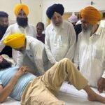 ਪੁਲਿਸ ਤਸ਼ੱਦਦ ਦੇ ਸ਼ਿਕਾਰ ਮੋਹਨਜੀਤ ਸਿੰਘ ਨੂੰ ਮਿਲਿਆ ਸ਼੍ਰੋਮਣੀ ਕਮੇਟੀ ਦਾ ਸਹਾਰਾ, ਇਲਾਜ ਤੇ ਮਾਲੀ ਮਦਦ ਦਾ ਭਰੋਸਾ
